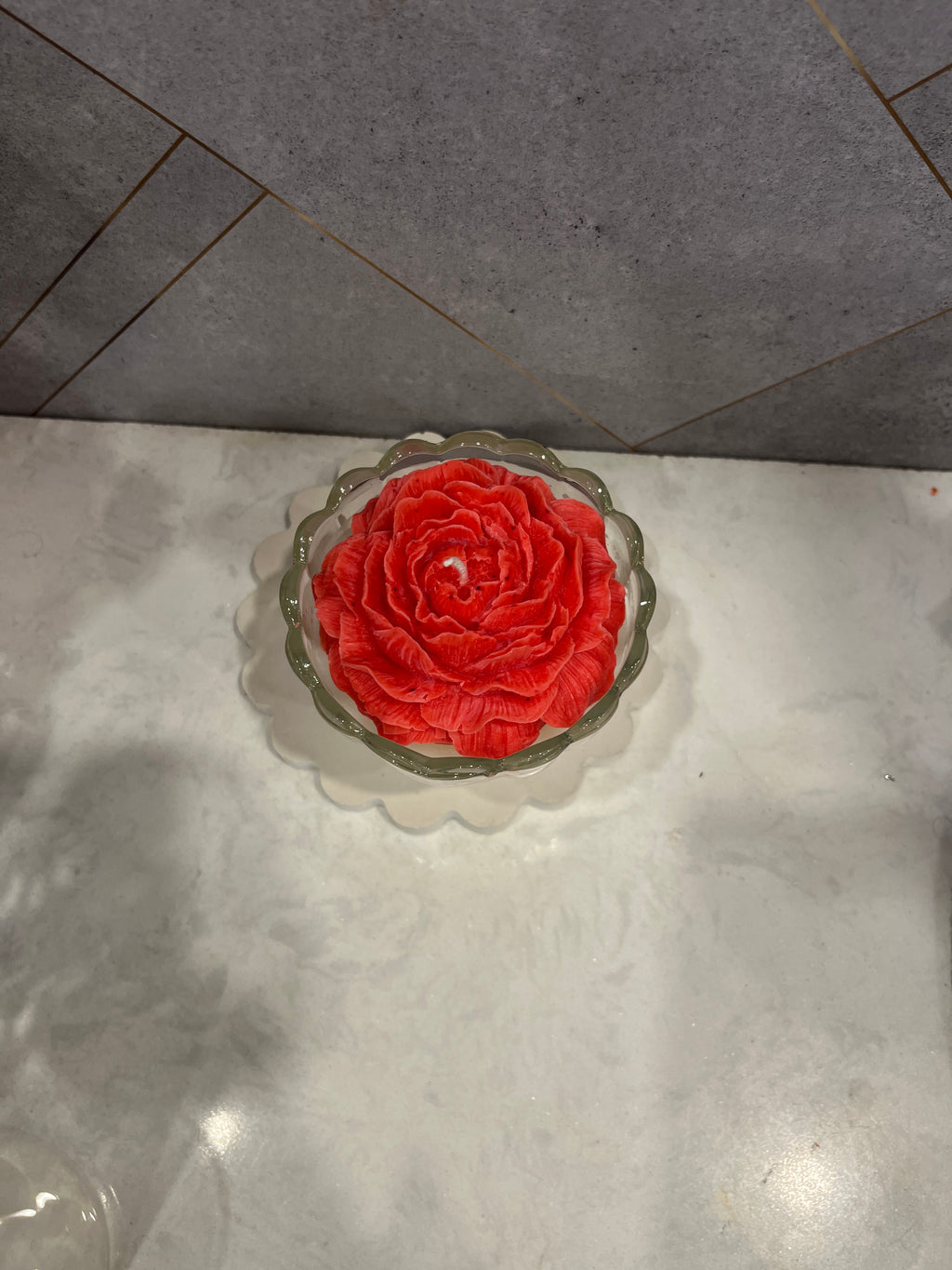 Ice cream rose candle