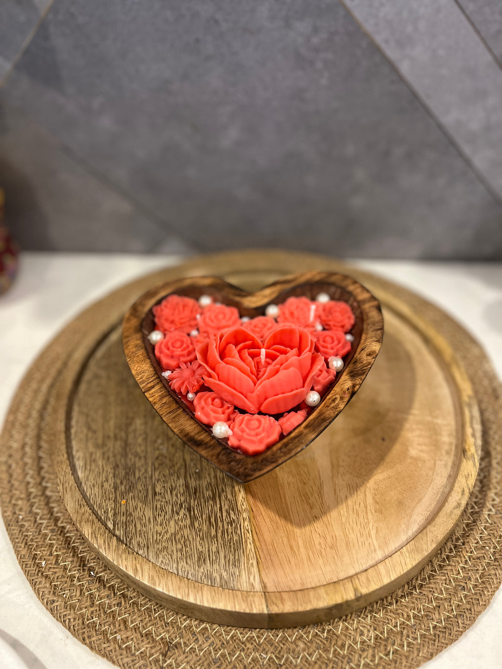 Wooden heart rose candle